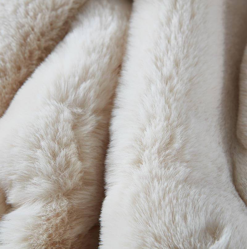 Cassilda Luxury Beige Chinchilla Faux Fur Throw Blanket