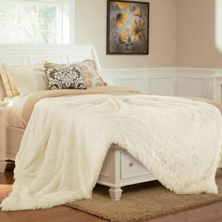 Ultra Soft Faux Fur Throw Blanket